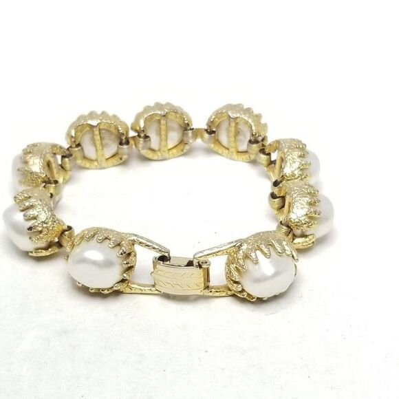 Vintage Faux Pearl and Gold Tone Panel Link Bracelet, Retro 80s 90s Style - Picture 2 of 5